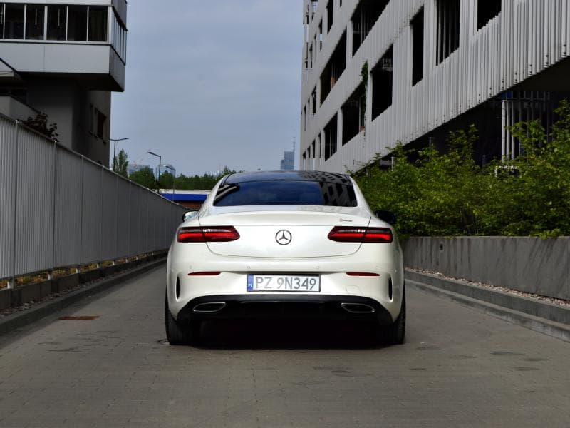 Mercedes-Benz E CLASS E 220 d Coupe 4MATIC AMG, miniatura 5