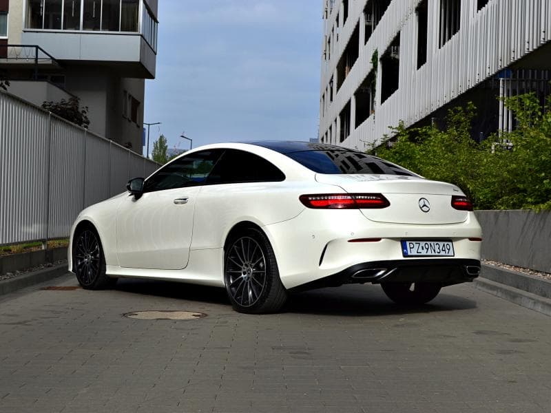 Mercedes-Benz E CLASS E 220 d Coupe 4MATIC AMG, miniatura 4