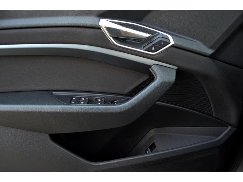 Audi E-TRON 50 71 kWh 313 KM, miniatura 31